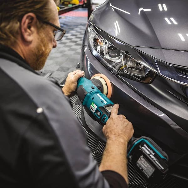 Makita XOP02T 18V LXT Lithium-Ion Brushless Cordless 5\
