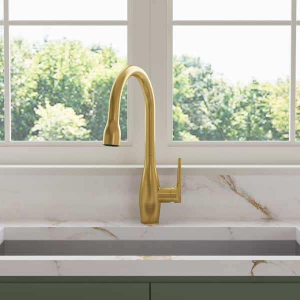 16.6 in Single Handle 360° Swivel Pull Down Sprayer Kitchen Faucet with Advanced Spray in Brushed Gold