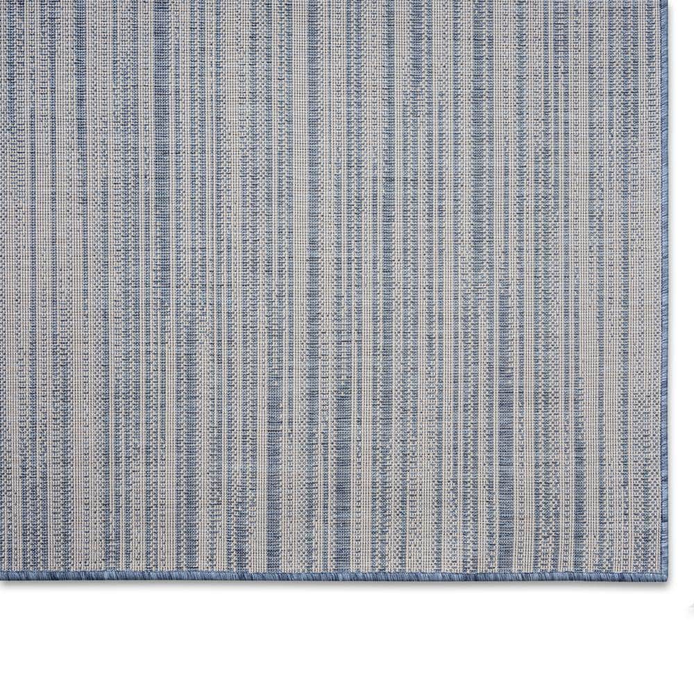 Abstract Blue and Beige Indoor/Outdoor Synthetic Area Rug, 5'2"x7'2"
