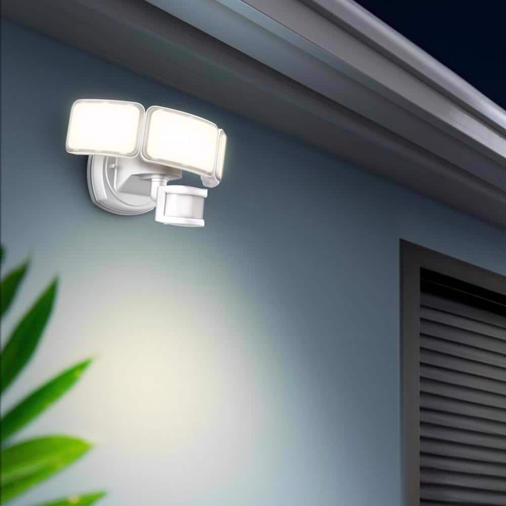 Feit White Triple Head Motion-Sensing LED Security Floodlight