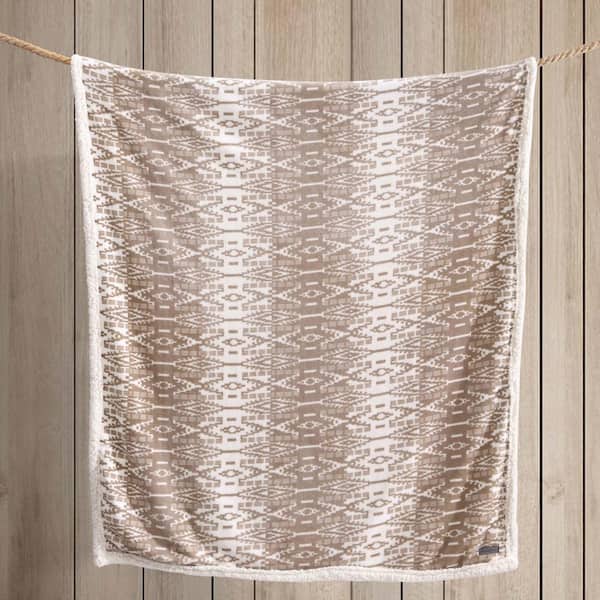 Ultra Plush Sherpa Reverse Throw Blanket