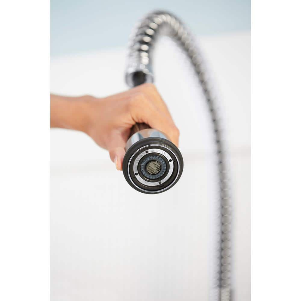 Polished Chrome Semi-Professional Kitchen Faucet with Pull-Out Spray