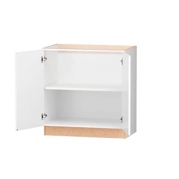 Hampton Bay Designer Series Melvern Assembled 24x34.5x23.75 in. Drawer Base  Kitchen Cabinet in White B3D24-MLWH - The Home Depot