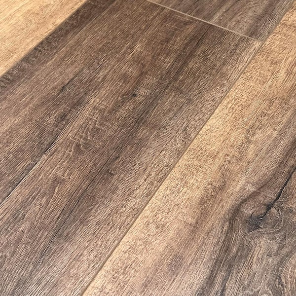Dekorman Mansion Blackstone Oak EIR 12 mm T x 9.3 in. W Uniclic HDF AC5 Waterproof Laminate Wood Flooring (23.31 sq. ft. /case)