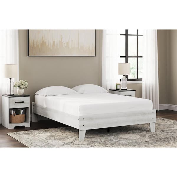 Signature Design By Ashley Shawburn White Wood Frame Full Platform Bed