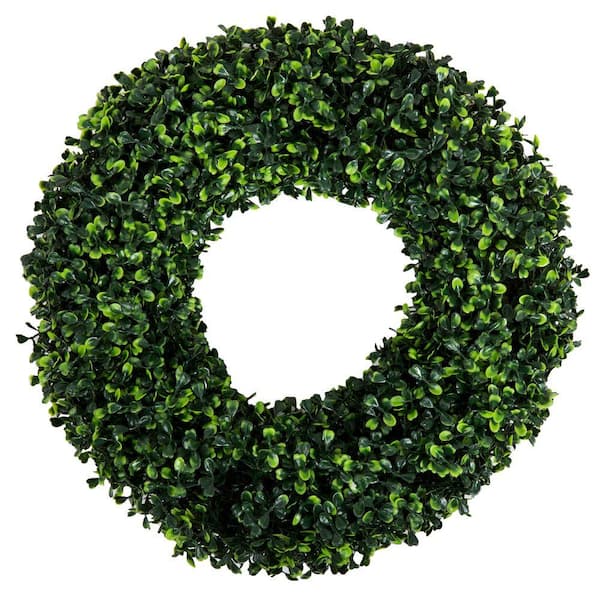 16.5 in. Artificial Round Boxwood Wreath