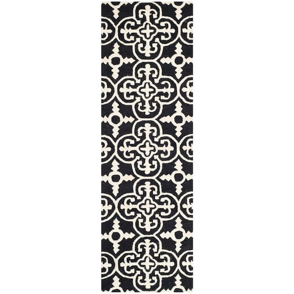 Cambridge 2 ft. x 16 ft. Black/Ivory Medallion Geometric Runner Rug