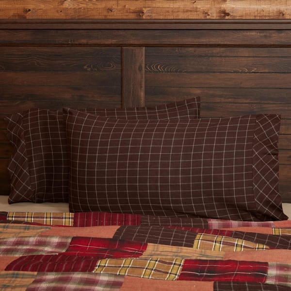 Wyatt Brown White Windowpane Plaid Cotton Standard Pillow Case (Set of 2)