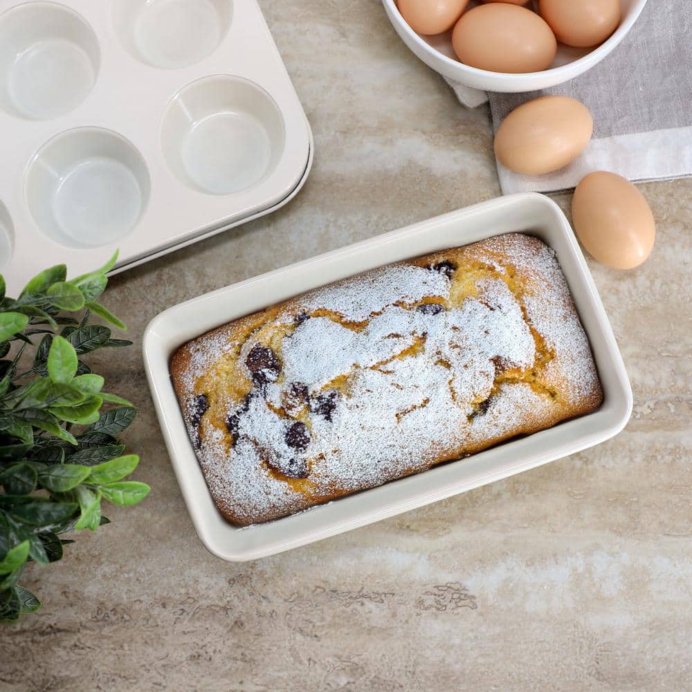 Off-White Nonstick Carbon Steel 9 Inch Loaf Pan
