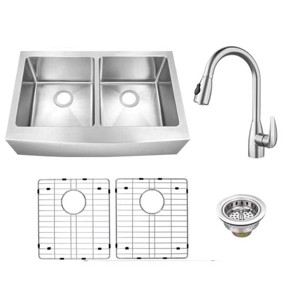 33 in. Farmhouse Apron Front Undermount 50/50 Double Bowl 16-Gauge Stainless Steel Sink with Pull-Out Sprayer Faucet