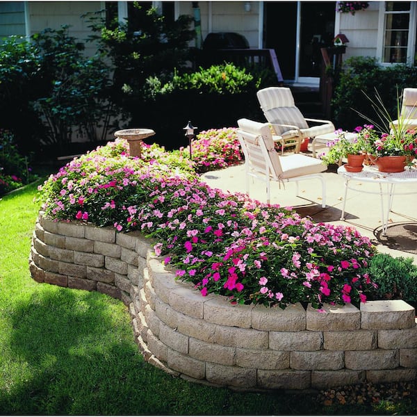 Windsor Stone 4 in. x 11.75 in. x 7 in. Brown/Buff Concrete Retaining Wall Block (126- Piece/Pallet)