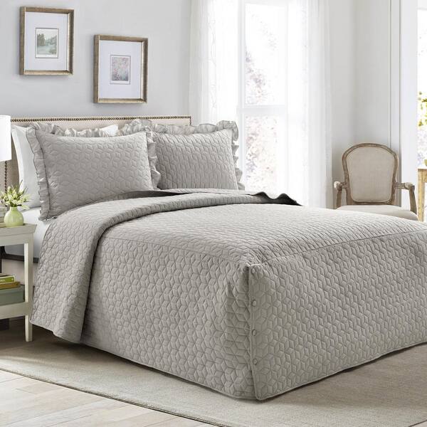 French Country Geo Ruffle Skirt 3 Piece, Light Grey King Size Bedding Set