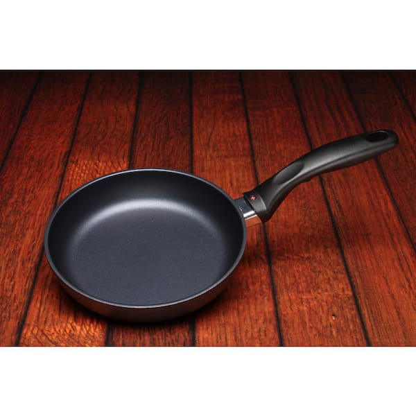 Swiss Diamond 7 in. Frying Pan - HD Classic Nonstick Diamond