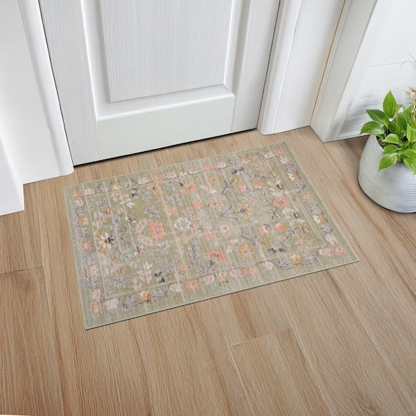 Crestwood Sage 2 ft. x 3 ft. Oriental Indoor Area Rug