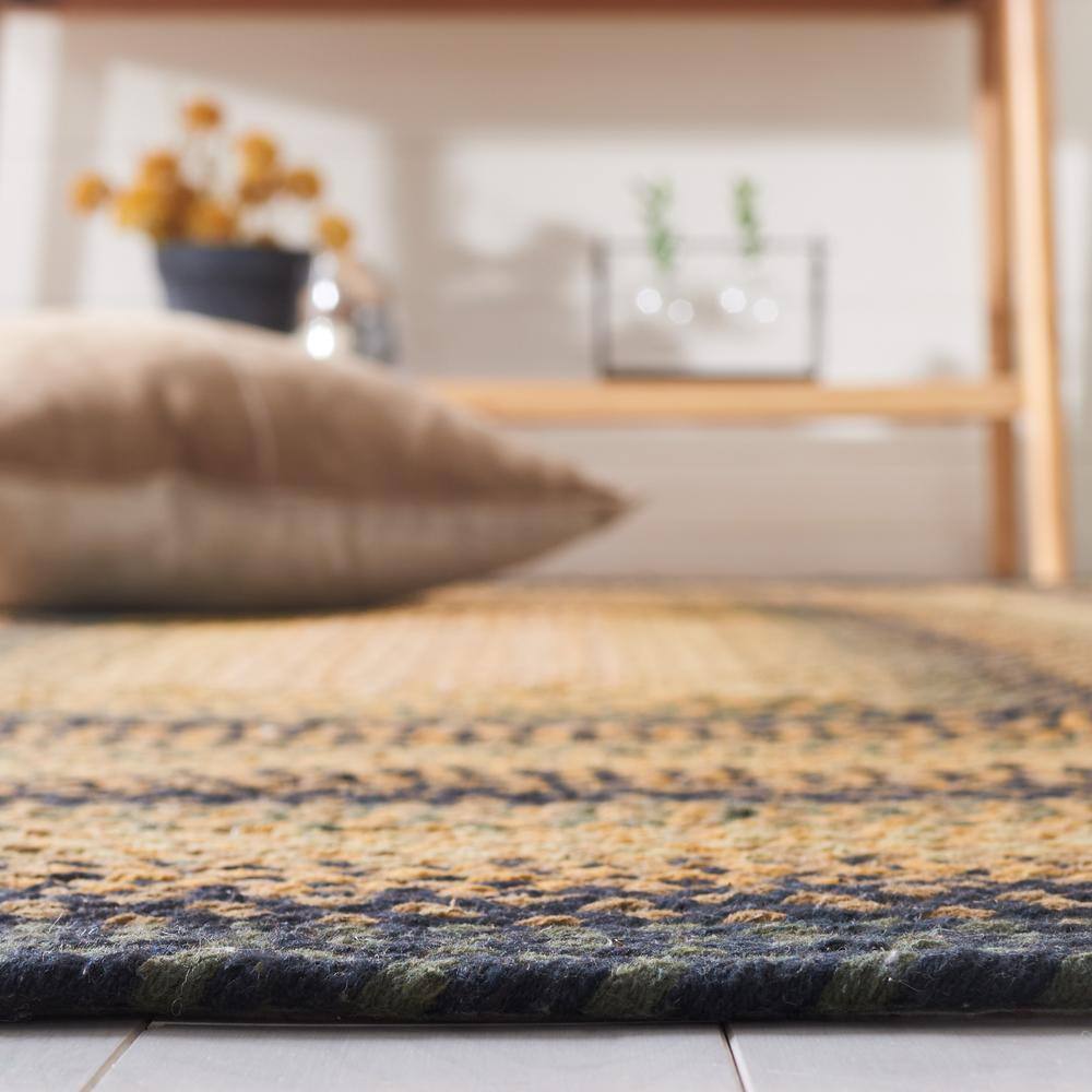 Handmade Gold and Sage Braided Cotton Area Rug, 4' x 6'