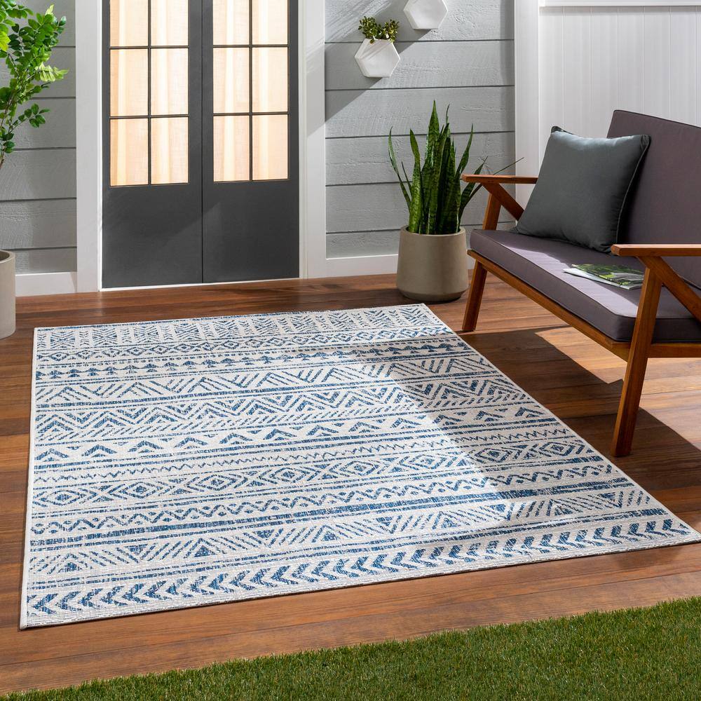Blue and White Flat Woven Synthetic 10' x 14' Area Rug
