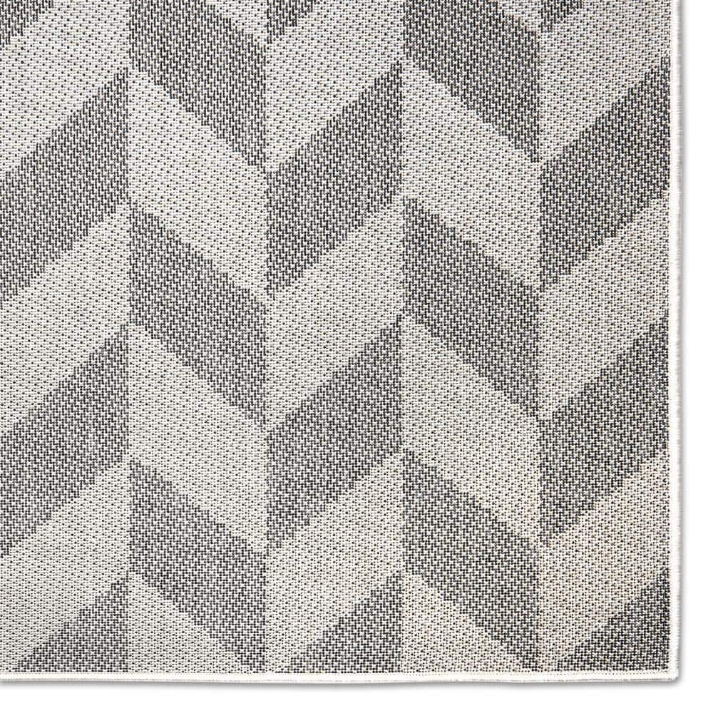 Modern Chic Geometric Black and Grey Synthetic Indoor/Outdoor Rug