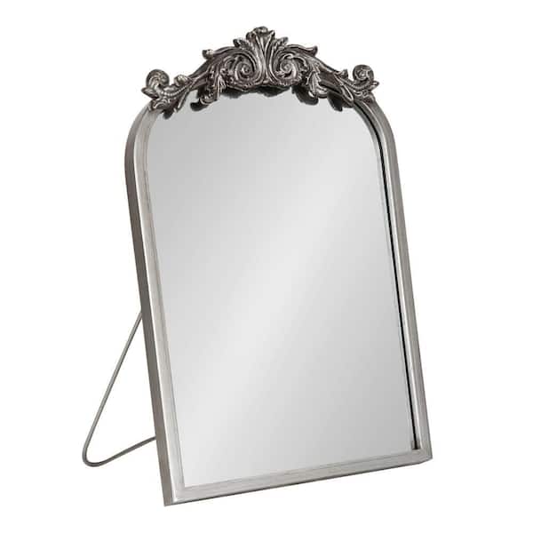 Kate and Laurel Arendahl 27.25 x 18.75 Wall Mirror in Gold