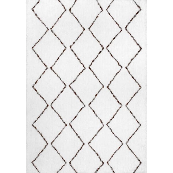 nuLOOM Corinth Moroccan Shag Natural 4 ft. x 6 ft. Area Rug