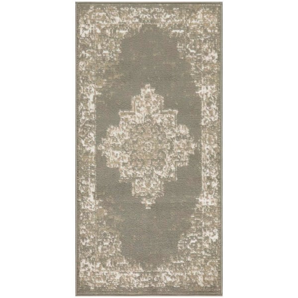 Nourison Grafix Olive doormat 2 ft. x 4 ft. Center medallion Transitional Area Rug