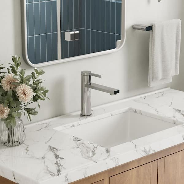 TINIAN Single Hole Single Handle Bathroom Faucet with Pop-up Drain in Polished Chrome