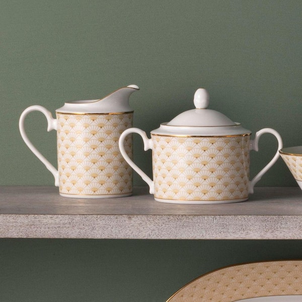 Trocadero Gold Porcelain Sugar 11 oz. & Creamer 9 fl. oz. Set