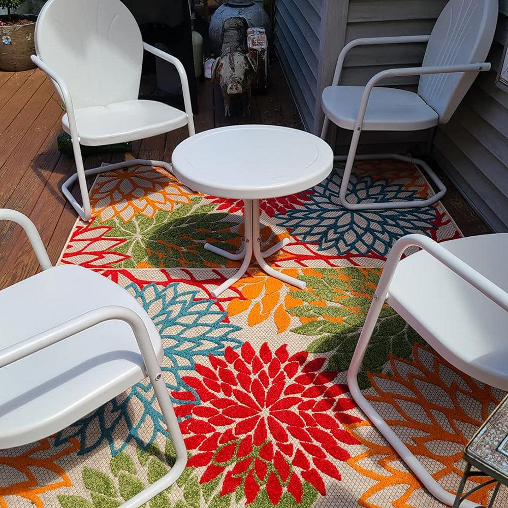 Red Round Metal Outdoor Patio Side Table