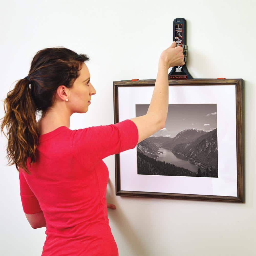 BLACK+DECKER MarkIT Self-Leveling Picture Hanging Tool Kit