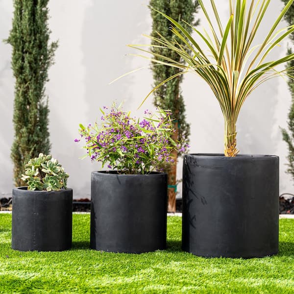 Kante 15.7 in. 12.6 in. 9.8 in. Weathered Concrete Planters (Set of 3), Outdoor Indoor, Weather Resistant, Drainage Hole