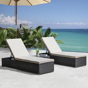 Espresso Wicker Outdoor Chaise Lounge Set with Side Table, Reclining Backrest and Beige Cushions (2-Piece)