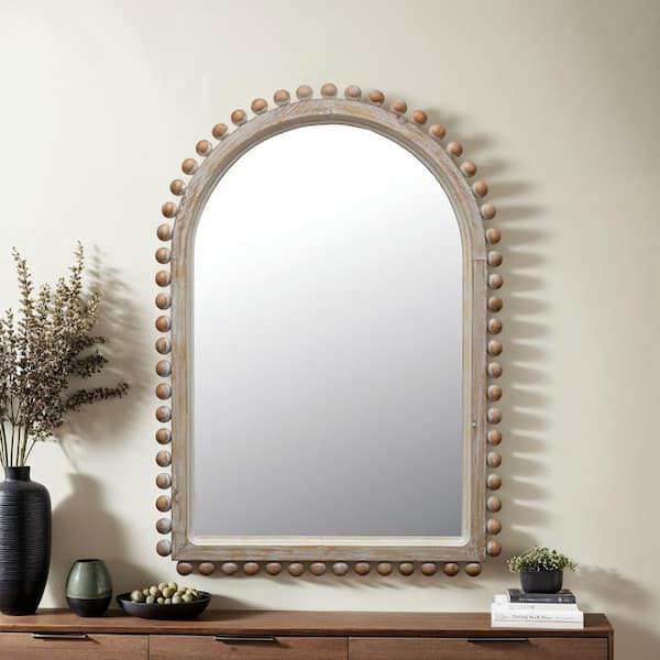 Laurel Ave 17.25 in L x 3 in. H x 20.13 in. W Shelf in Glass in Polished Nickel Laurel Ave 17.25 in L x 3 in. H x 20.13 in. W Shelf in Glass in Polished Nickel