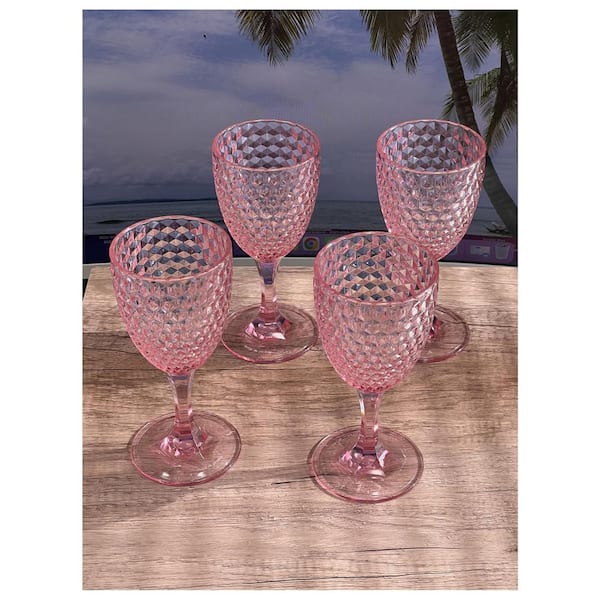 Diamond Design Pretty Wine Glasses - 6 1/4 tall