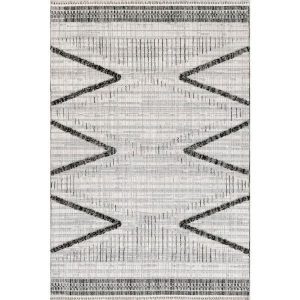 Lyla Modern Geometric Tassel Area Rug Light Gray 5 ft. x 8 ft. Area Rug