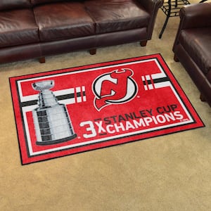 New Jersey Devils Red 4 ft. x 6 ft. Plush Area Rug
