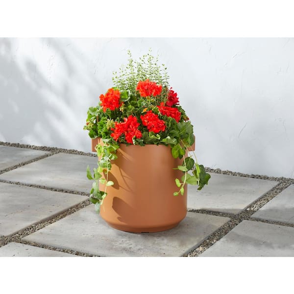 16 in. Alhambra Large Brown Plastic Planter (16 in. D x 13.8 in. H)