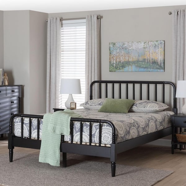 Braith Black Wood Frame Queen Platform Bed