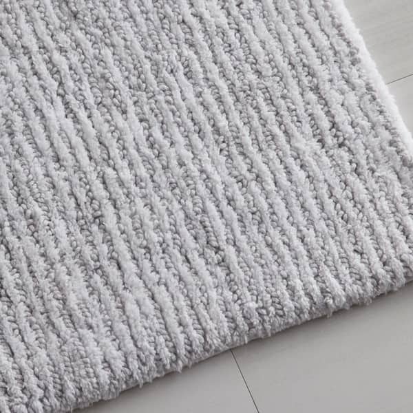 CC THIN STRIPE BATH RUG 17X24 SILVER