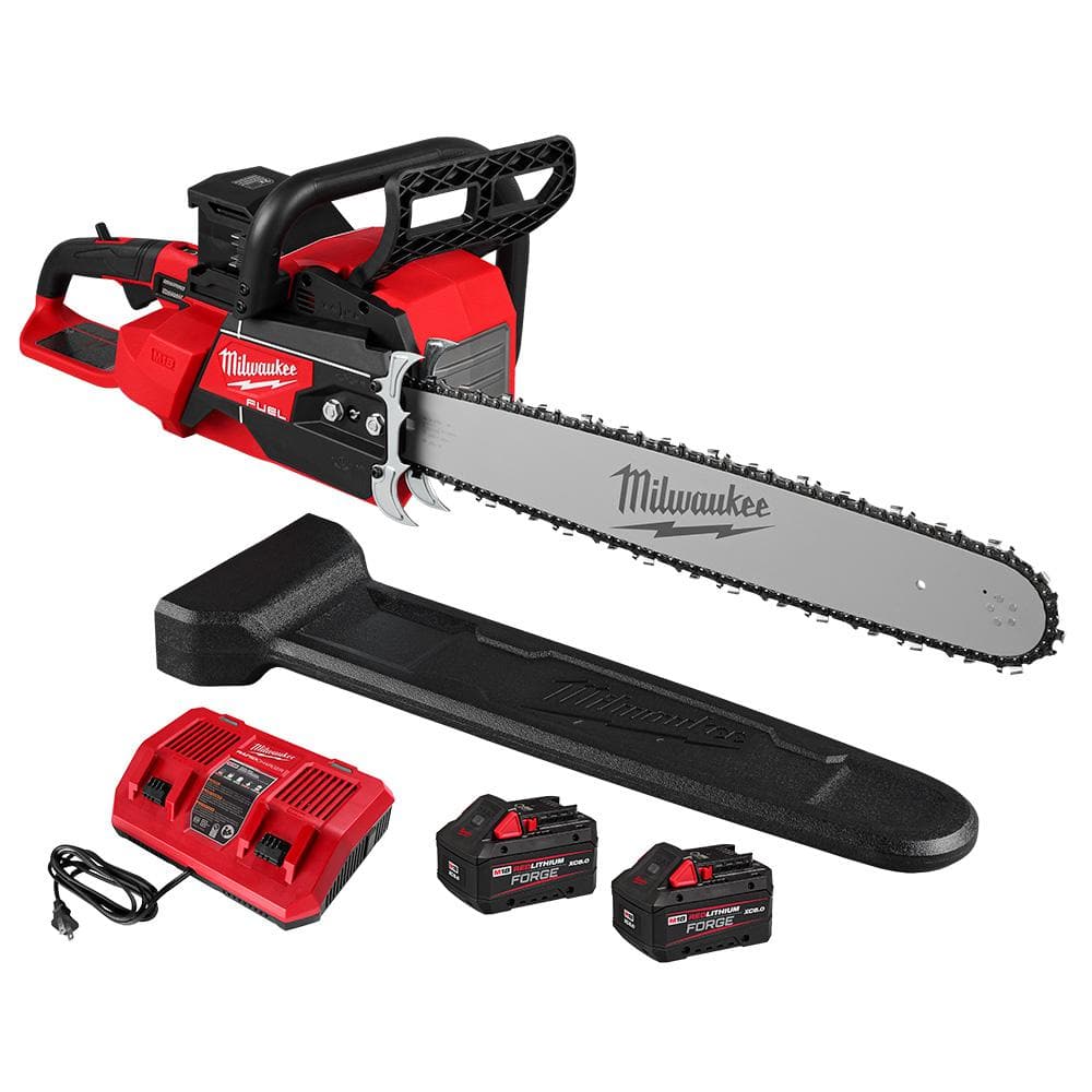Milwaukee M18 FUEL 18V Brushless Cordless 20 in. Dual Battery Chainsaw Kit with (2) 8.0 Ah