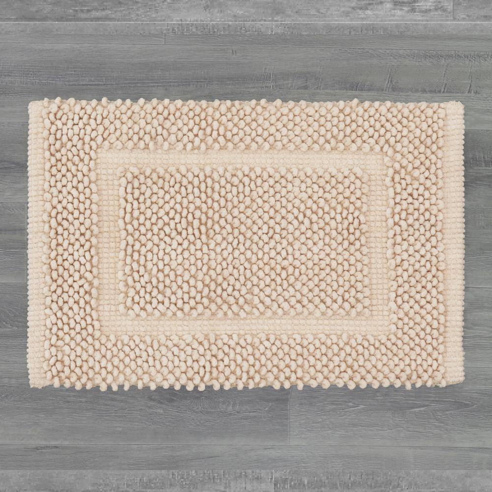 Ivory Chenille Cotton Non-Slip Bath Mat 17" x 24"