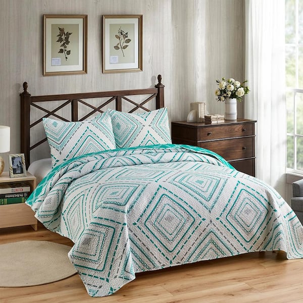 https://images.thdstatic.com/productImages/64c6228d-7da0-4510-98cb-4868d5660364/svn/jml-bedding-sets-qsm04-12-k-64_600.jpg