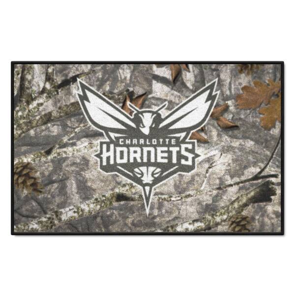 Fanmats Atlanta Braves Camo Starter Mat Accent Rug - 19in. x 30in.