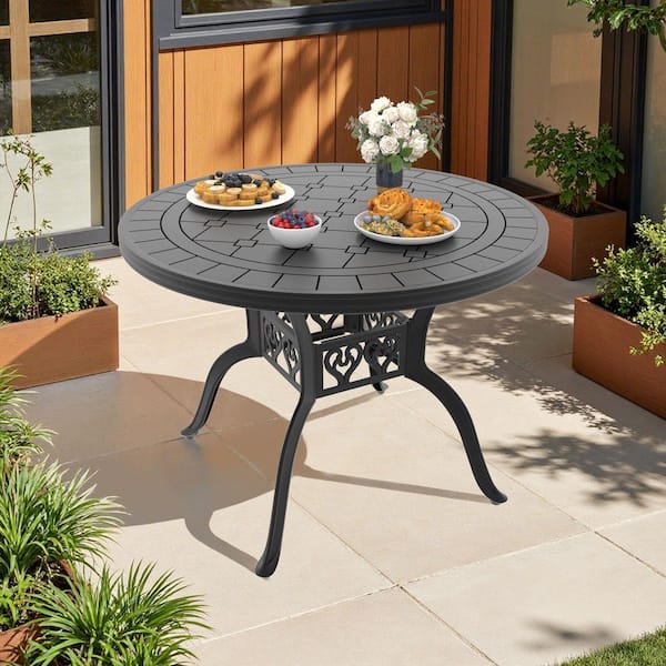 39.37 in. Cast Aluminum Patio Dining Round Table