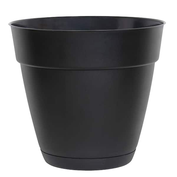 Dynamic Design Newbury 6 in. x 5.5 in. Black Resin Planter