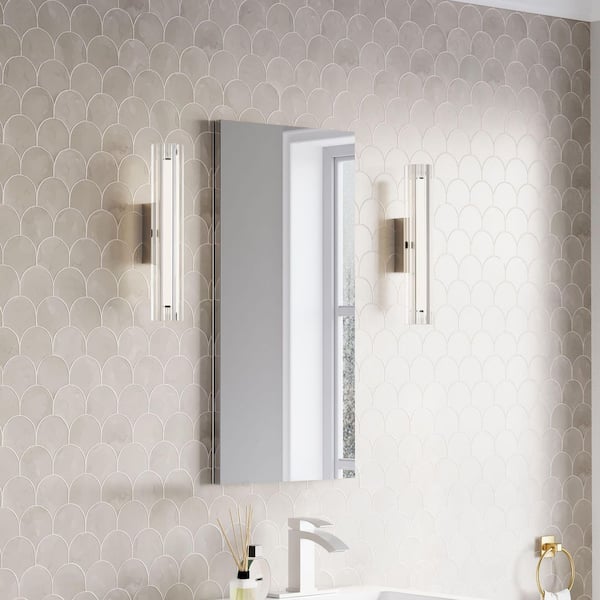 ROSA 16 in. W x 32 in. H Rectangular Aluminum Tri-View Medicine Cabinet with Mirror, Blum Hinge, Adjustable Shelves