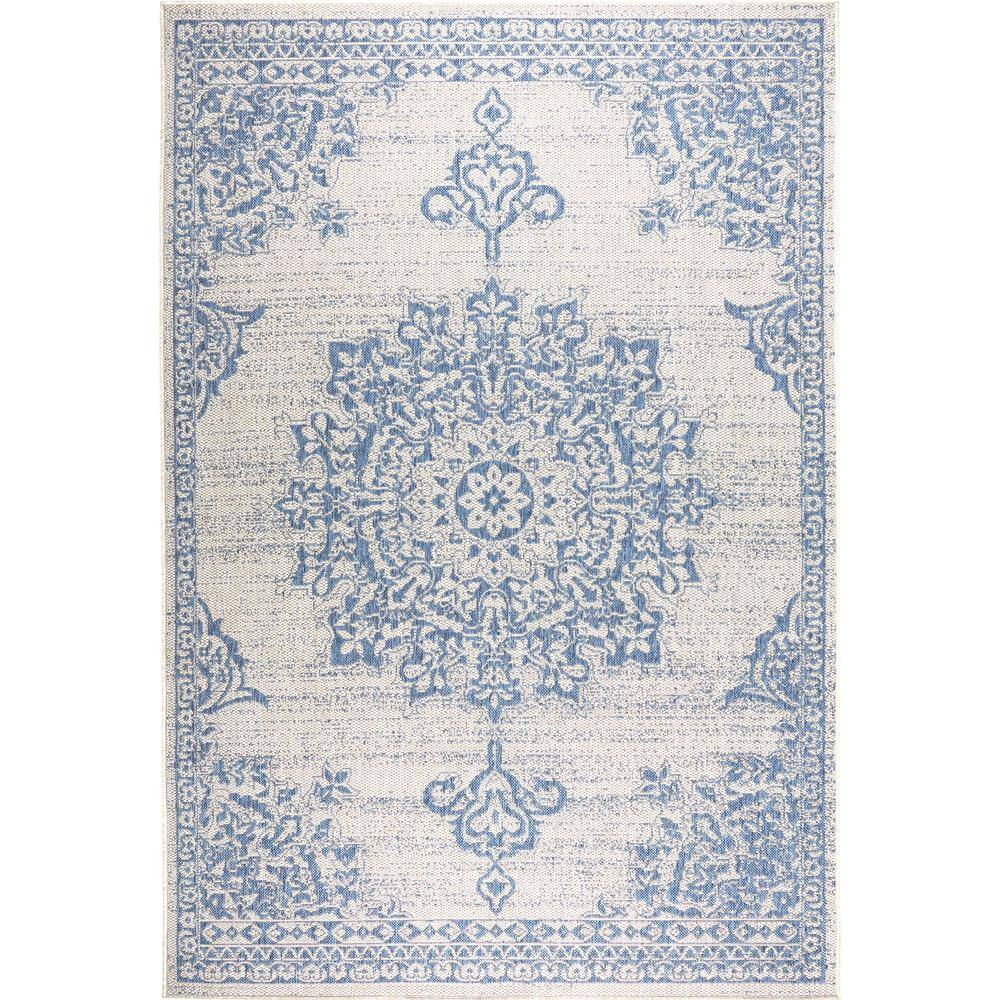 Grey and Blue Medallion Synthetic Indoor/Outdoor Rug