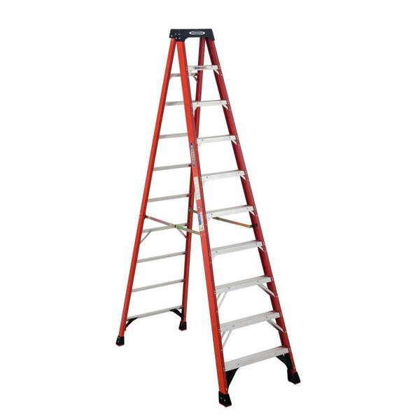 Werner 10 ft. Fiberglass Step Ladder (14 ft. Reach Height) 300 lbs. Load Capacity Type IA Duty Rating