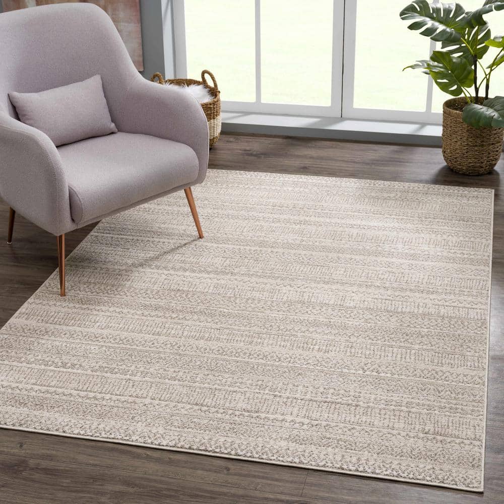 Ivory and Beige High Pile Polyester Rectangle Area Rug 5'3" x 7'