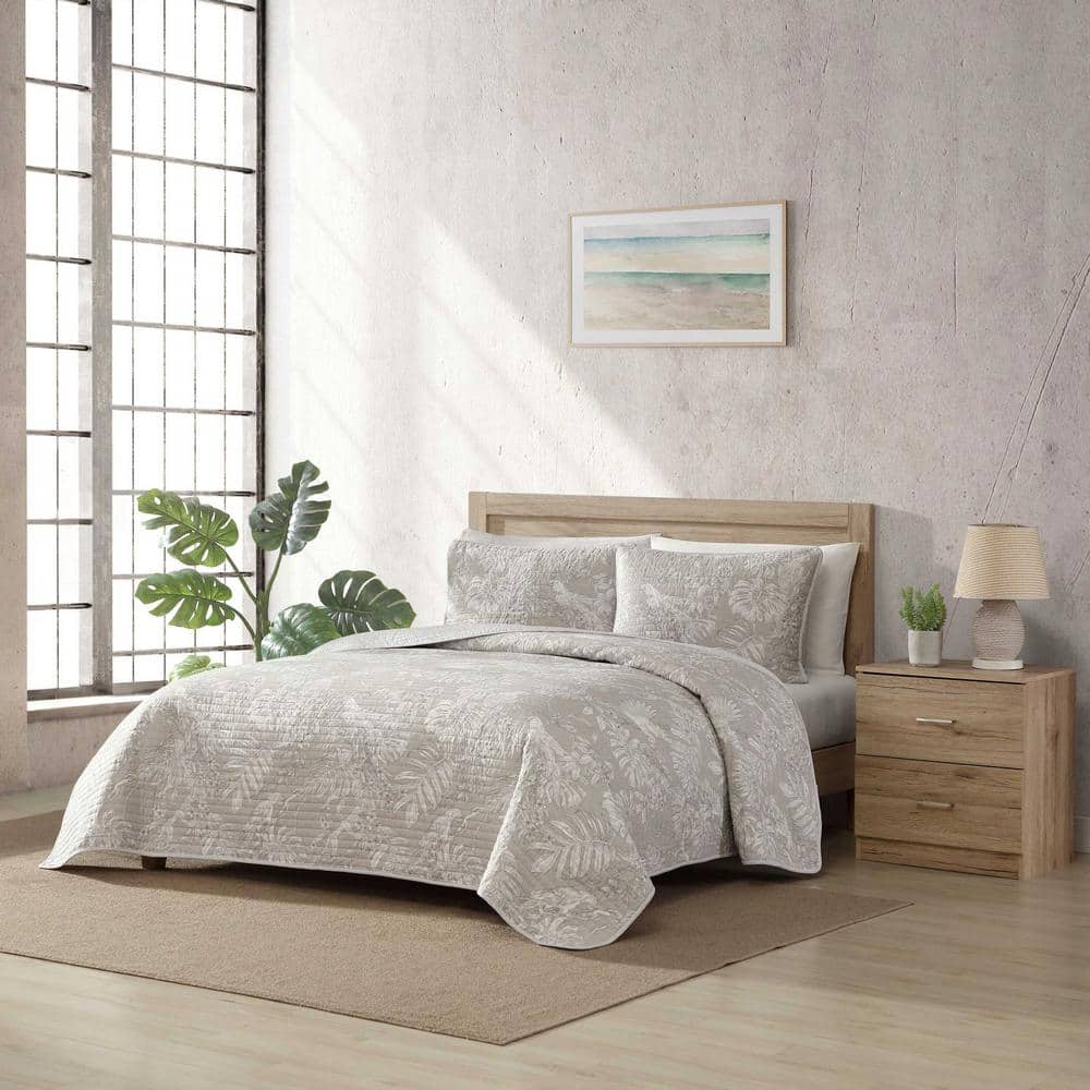 Gray Twin Cotton Reversible Quilt Set with Plant Motif