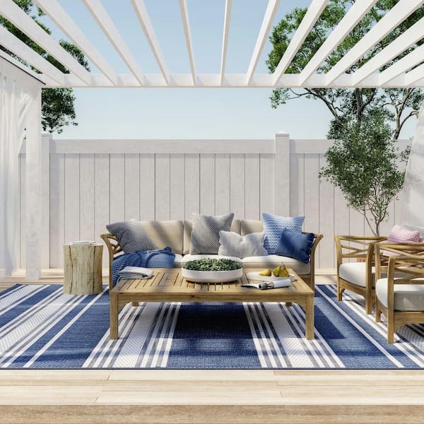 Romy Striped Indoor/Outdoor Area Rug Navy 4 ft. x 6 ft. Area Rug