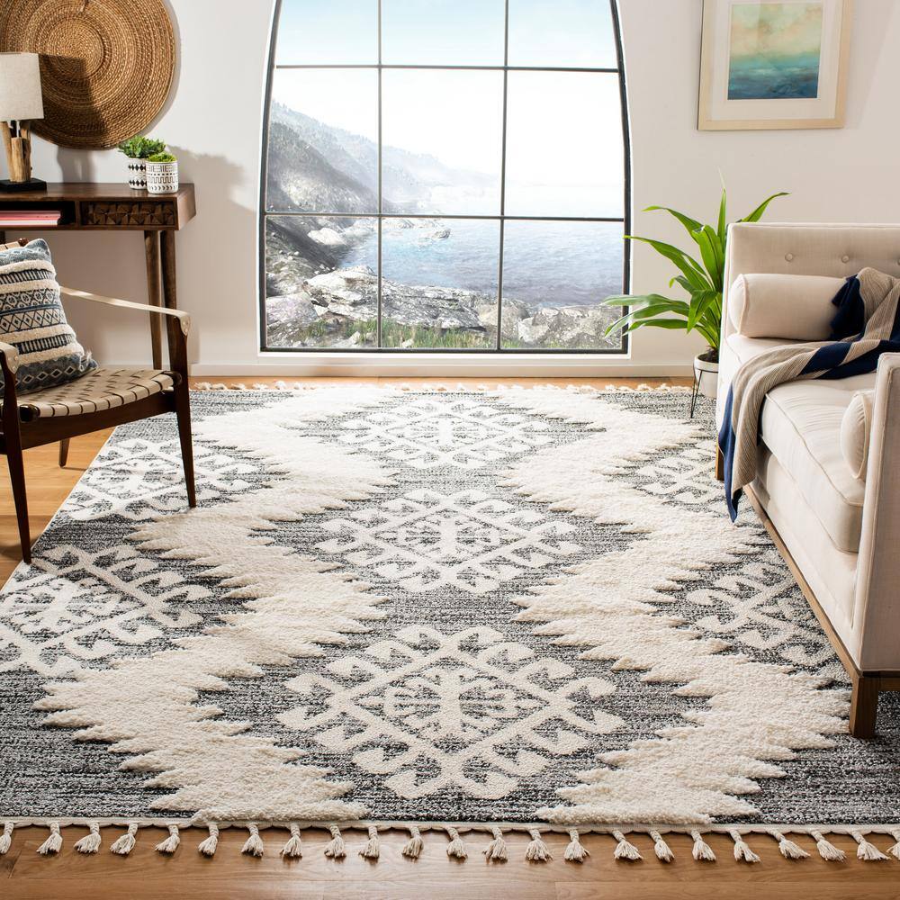 Ivory and Grey Diamond Shag 8' x 10' Area Rug